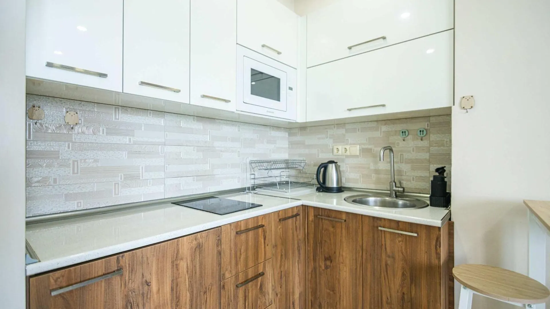 Daire Charming 1Br Apartn In Orbi Beach-By Wehost Batum
