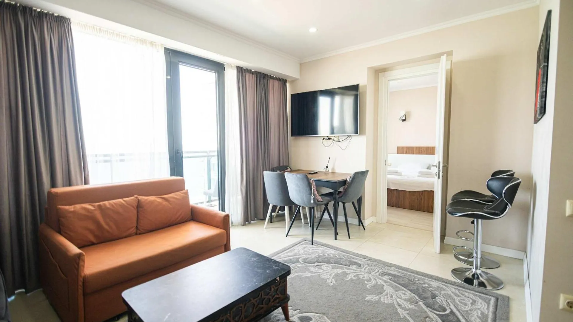 Charming 1Br Apartn In Orbi Beach-By Wehost Batum